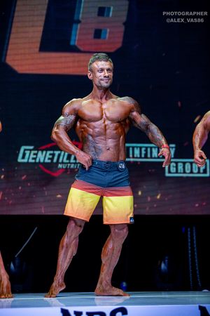 MEN‘S PHYSIQUE 174
